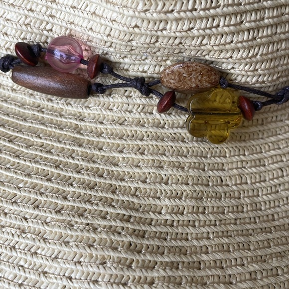 Sun Hat- like new! - Picture 5 of 7